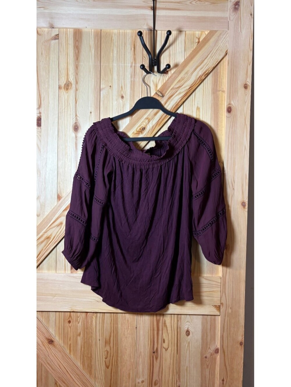 LOFT Women's Burgundy Off-Shoulder Blouse Size Small